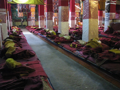 Grande salle du temple